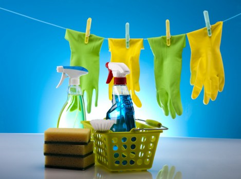 Local curtain cleaning process for a Kingston residence or business